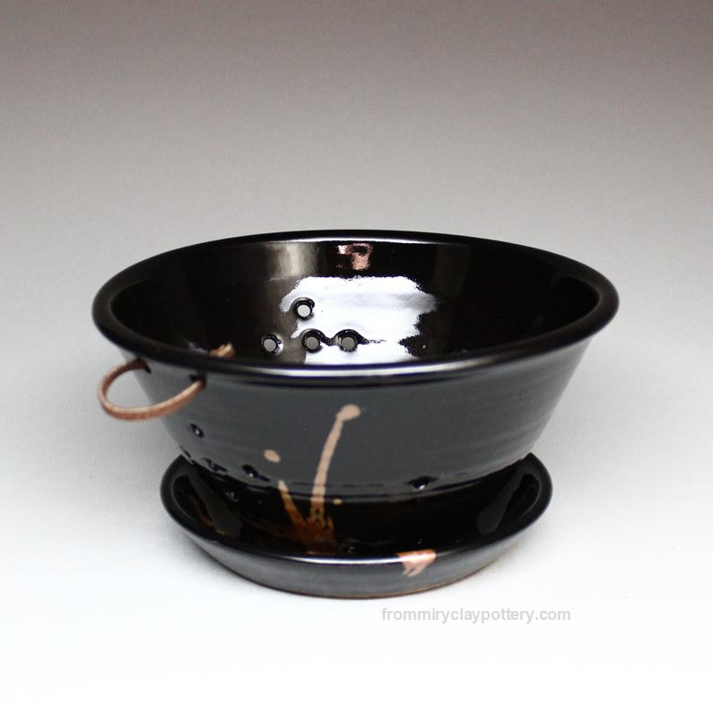 Black with Bronze stoneware pottery Berry Bowl with Saucer
