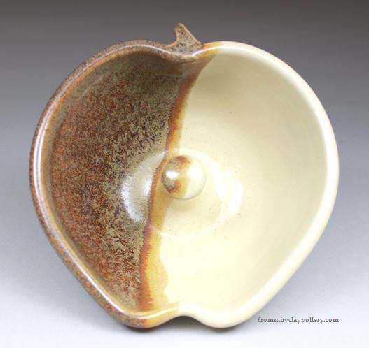 Copper Beige hand-thrown pottery Apple Baker