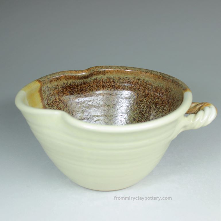 Copper Beige hand-thrown pottery Medium Mixing Bowl
