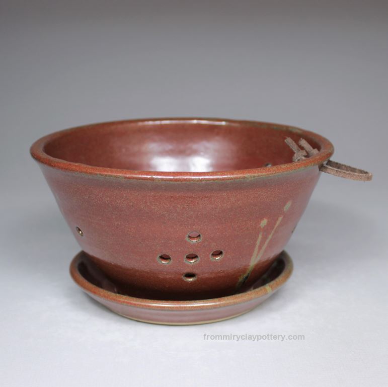 Rustic Red hand-thrown stoneware Berry Bowl and Saucer