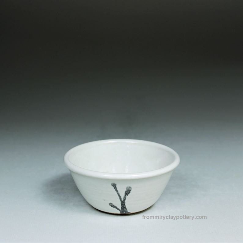 White with Black handcrafted stoneware pottery Prep Bowl