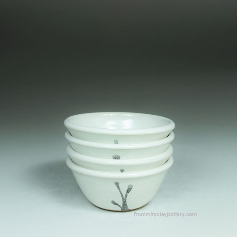 White with Black handcrafted stoneware pottery Prep Bowl Set