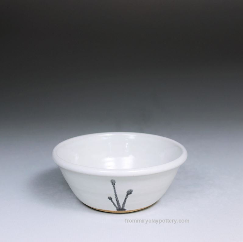 White with Black handcrafted stoneware pottery Medium Serving Bowl